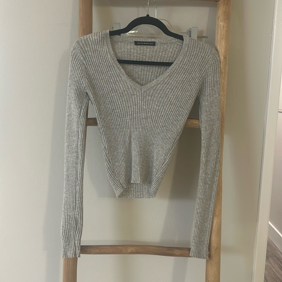 Brandy Melville Tops - Brandy Melville Sweater/ Shirt
